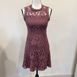 Alter'd State Dusty Plum Colored Lace Sleeveless Dress Size Small